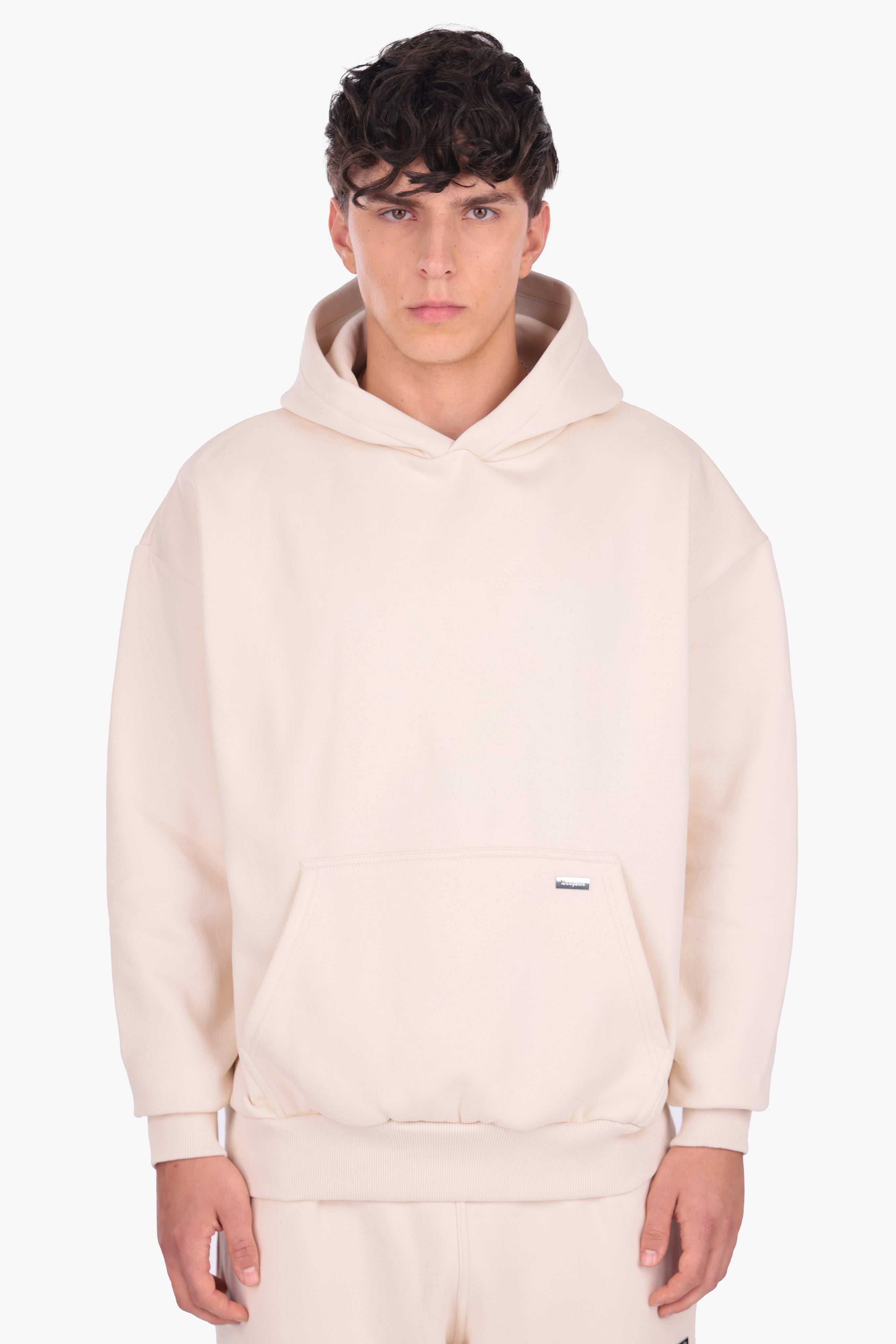 OVERSIZE METAL PATCH HOODIE COCONUT MILK