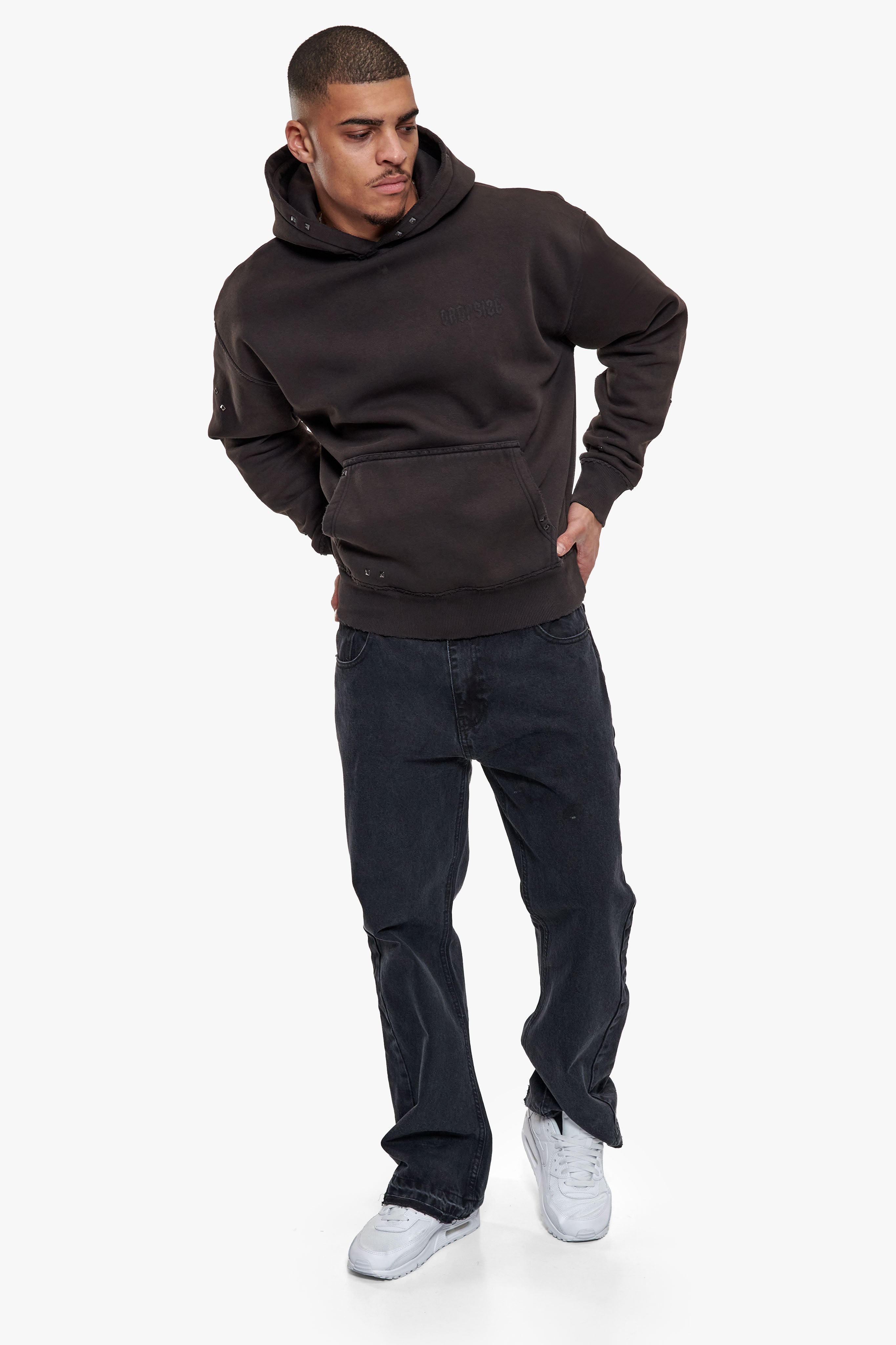 STRONG RIVETS HOODIE WASHED DARK BROWN