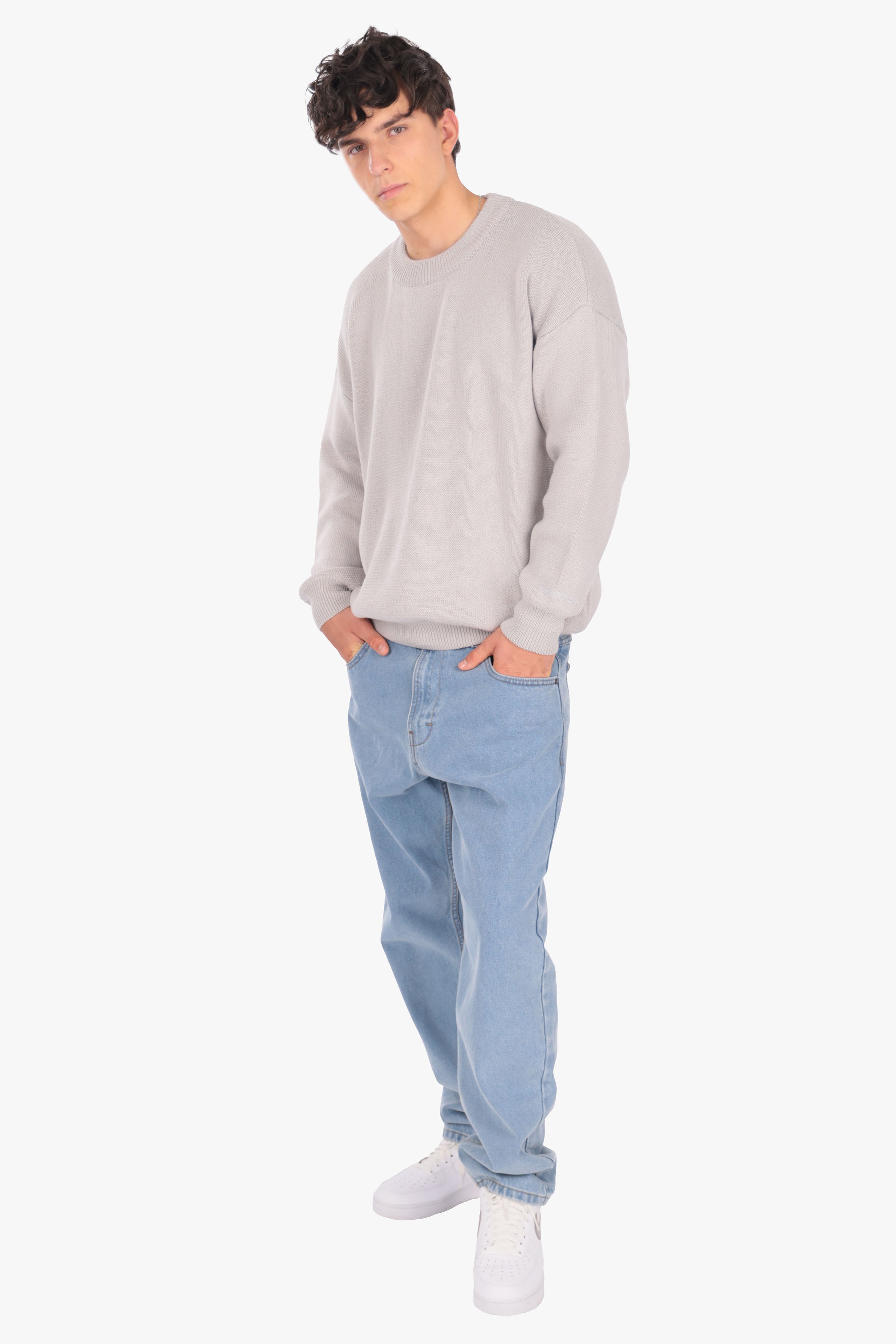 OVERSIZED BASIC EMBO KNIT SWEATER GREY