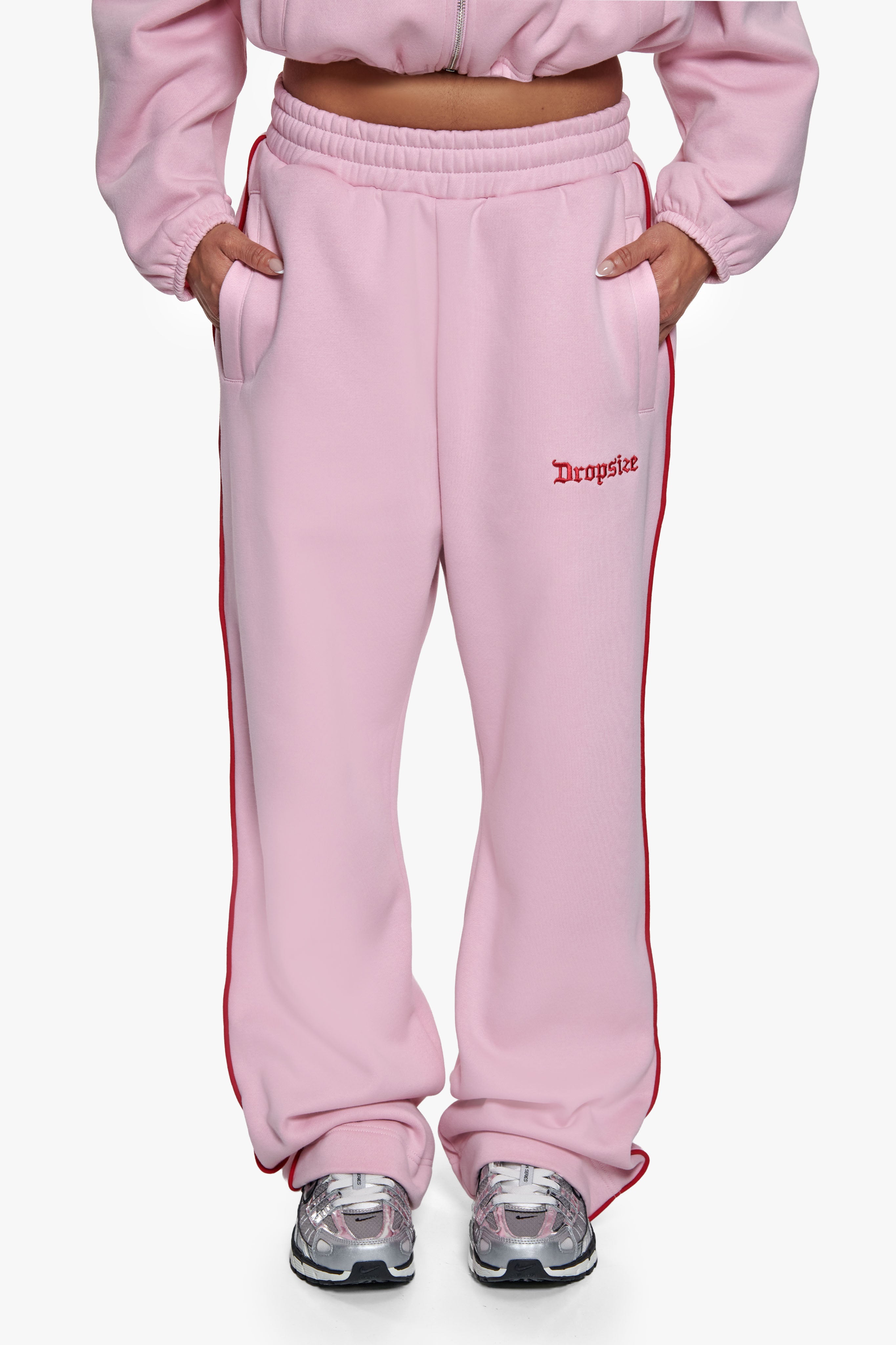 CONTRAST EMBROIDERY WOMEN OPEN LEG JOGGER PINK