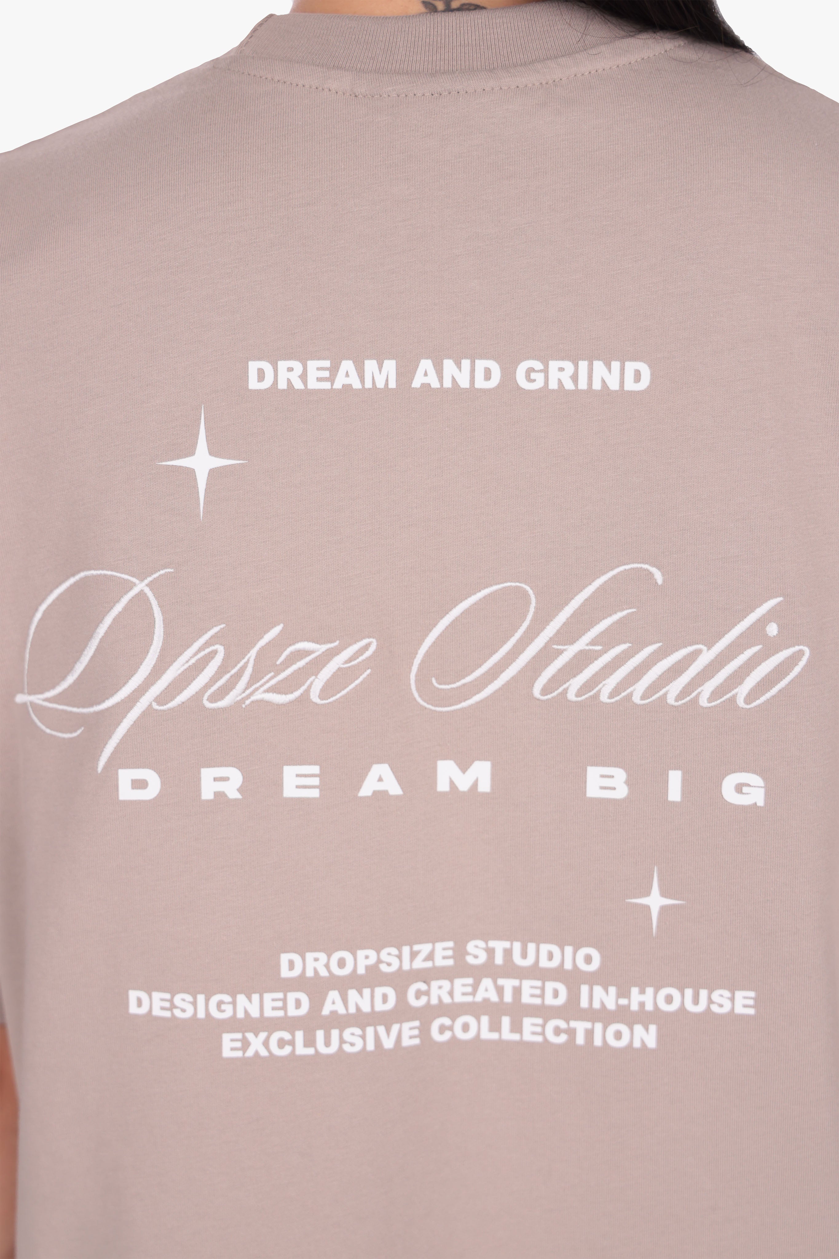 HEAVY OVERSIZE NEW STUDIO T-SHIRT SIMPLY TAUPE